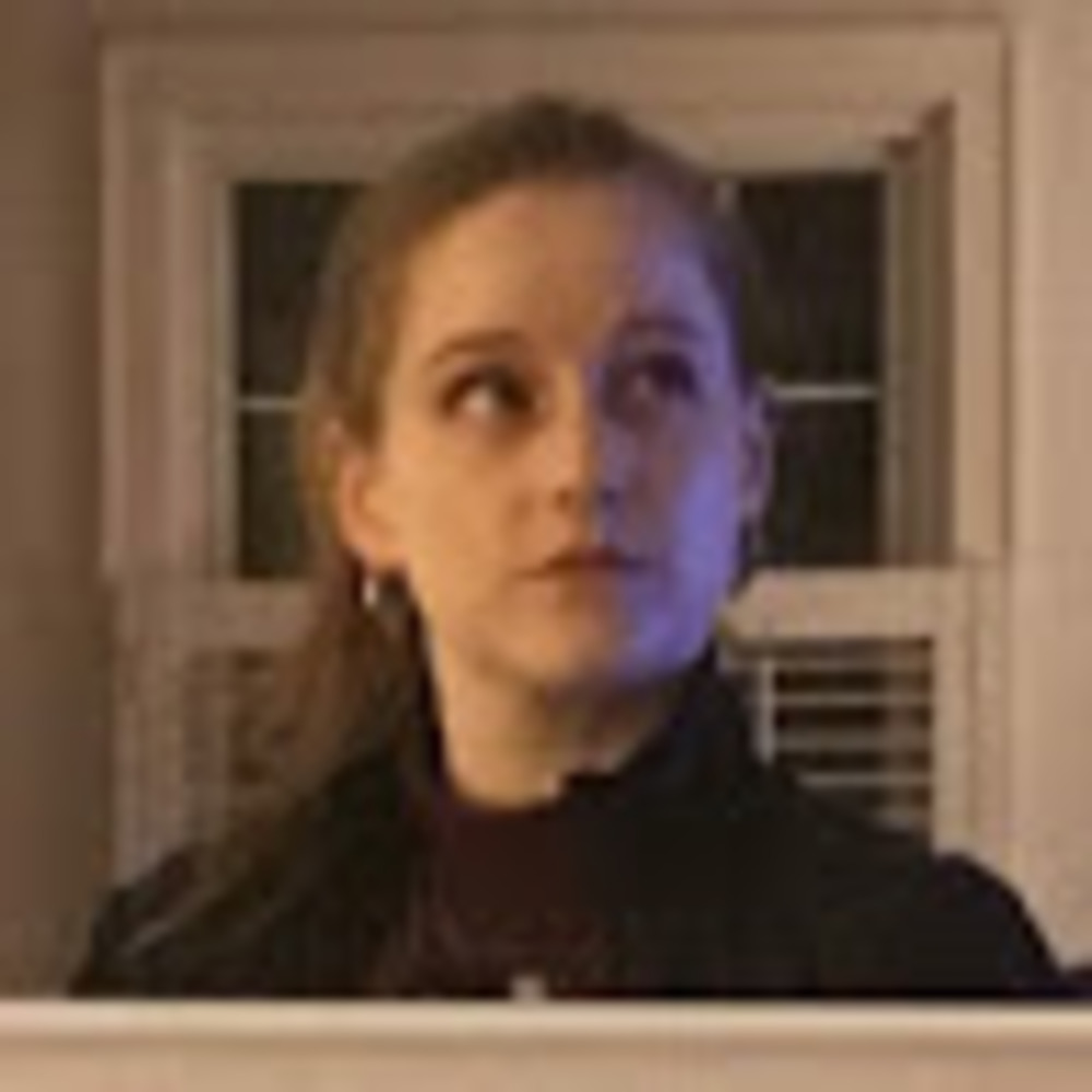 Meet your Posher, Elizabeth